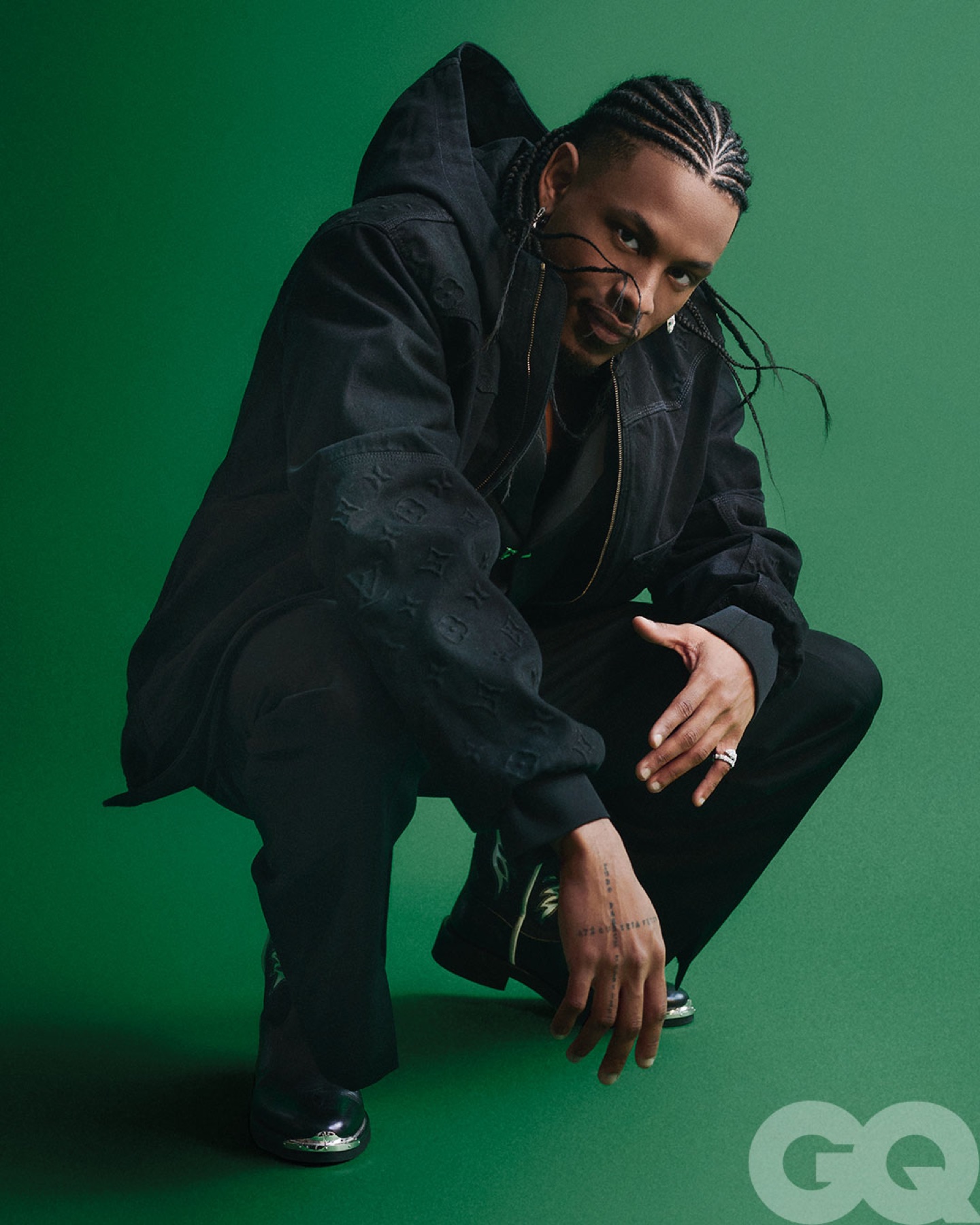 Paulo André em editorial GQ