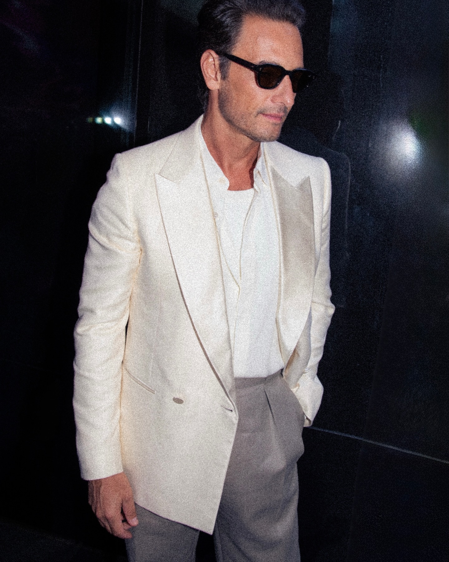 Rodrigo Santoro em styling de gala